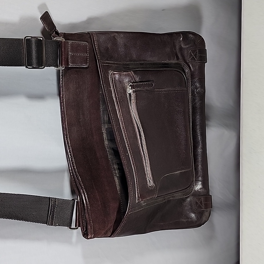 Fossil Leather Messenger Computer Crossover Bag - image 4